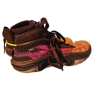 Nike Air Jordan "heatwave" youth size 6‎ multicolor